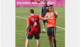 欧冠最新爆料新闻视频,独家视频揭秘赛事幕后精彩瞬间